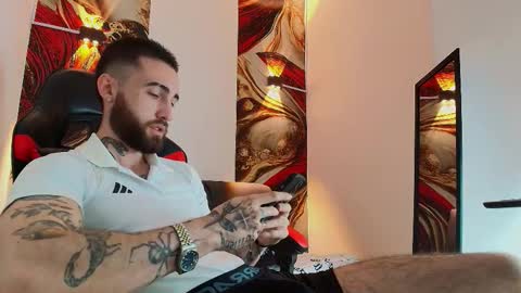 LUKE online show from October 23, 12:50 pm