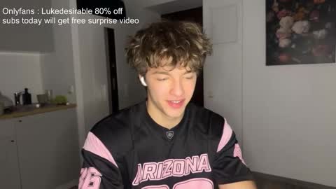 lukedesirable online show from February 22, 8:00 pm