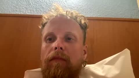 lukeeeeey96 online show from August 4, 11:12 pm
