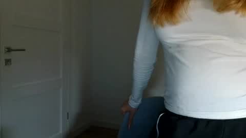 Lulu Baby18 online show from February 27, 9:40 pm