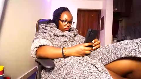 lulu_sparks1 online show from June 6, 7:58 am