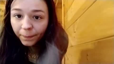 Connie online show from January 5, 1:47 pm