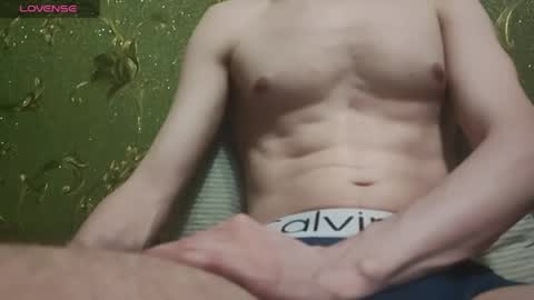 lumberxxxx online show from April 12, 9:52 pm