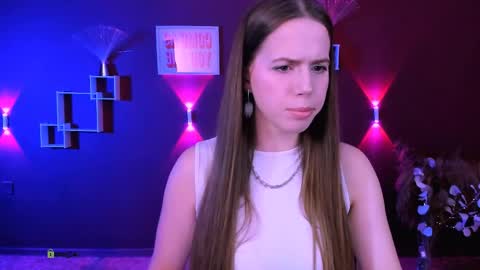 Sweet Lumi online show from April 7, 7:54 am