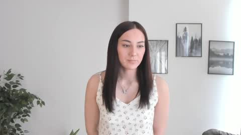 Nicole online show from April 1, 5:08 am