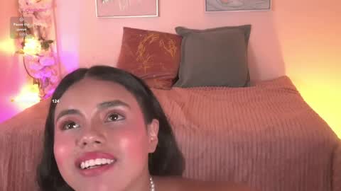 Lunita online show from April 21, 1:42 am