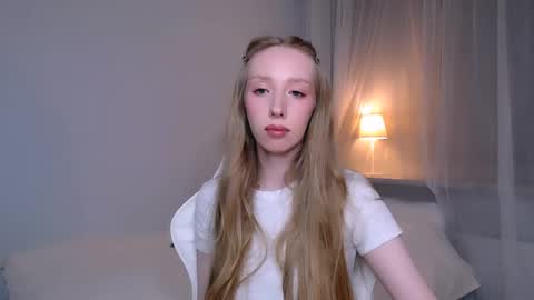 Luna online show from May 25, 10:49 pm