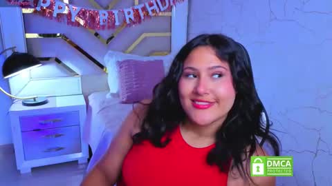 Luna  Jonez  online show from December 4, 12:27 pm