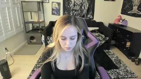 Luna online show from March 2, 5:08 am