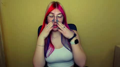 Luna online show from February 21, 9:13 am