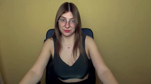 Luna online show from November 17, 12:30 pm