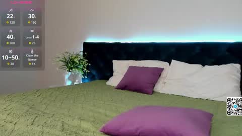 luna_mee online show from June 12, 2:54 am