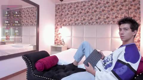 Luna X Daneska online show from May 19, 12:34 pm