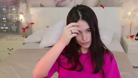 Luna online show from March 12, 2:32 pm