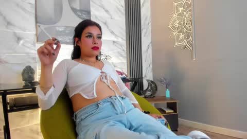 Luna  online show from December 28, 7:22 am