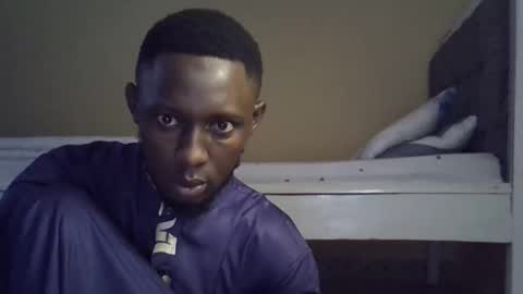 lunalove22_ online show from April 27, 4:21 am