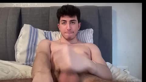 Snapshot of lunamalpica chatting on February 5, 1:44 pm LunaPica online show from February 5, 1:44 pm