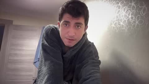 Snapshot of lunamalpica chatting on January 7, 5:01 am LunaPica online show from January 7, 5:01 am