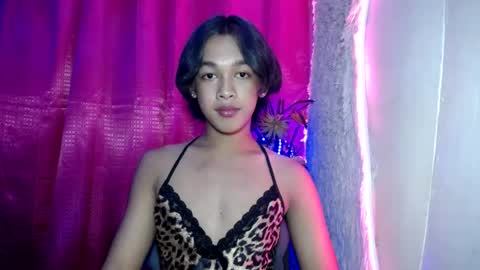 max online show from June 22, 9:33 pm