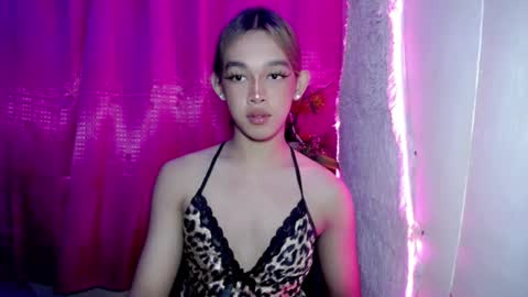 max online show from July 28, 6:42 pm