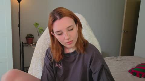 Kate online show from April 14, 12:30 pm