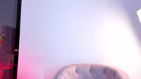 Luna online show from May 19, 8:05 pm