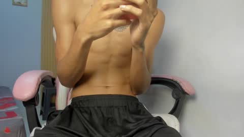 lunay_bigcock420 online show from February 20, 11:56 am