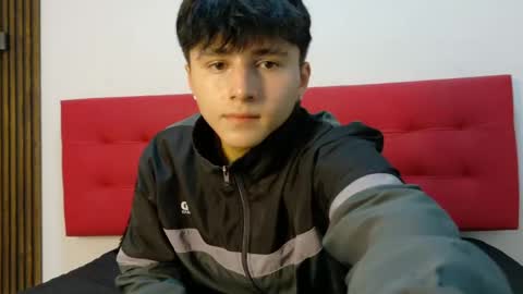 lunaydream online show from April 25, 11:34 am