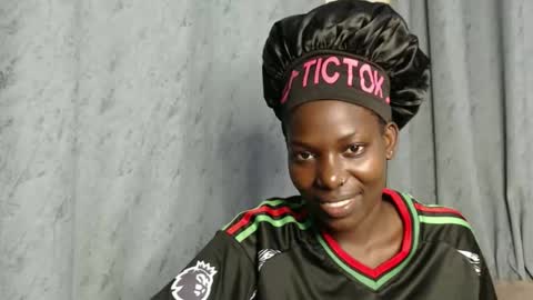 luo_queen online show from November 30, 7:54 pm