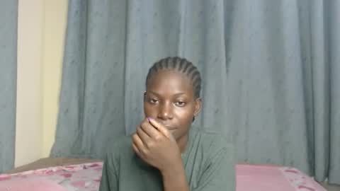 luo_queen online show from November 4, 12:34 am