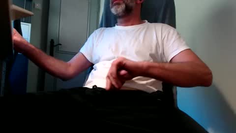 lure4beef online show from October 18, 8:29 am