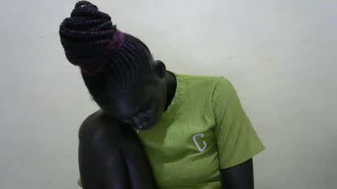 Lush Ness online show from December 8, 7:54 pm