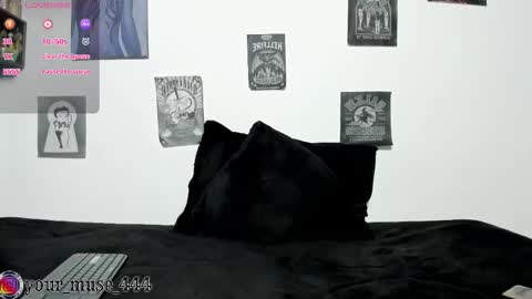 cristal online show from February 12, 5:27 pm