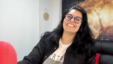 Snapshot of lust_mom chatting on December 3, 4:22 pm Angela 3 online show from December 3, 4:22 pm