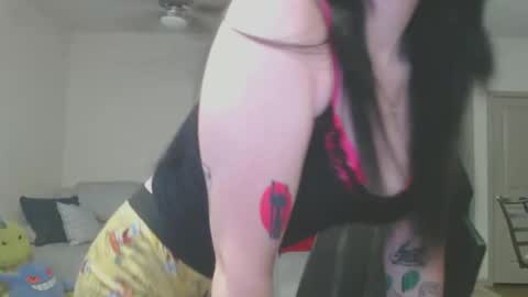 LustfulLives online show from December 19, 12:02 am