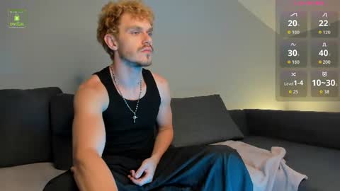 lustfullooking online show from June 11, 11:08 am