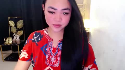 Trina online show from April 24, 2:02 am