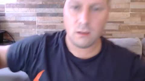 lustonfan online show from April 24, 1:02 pm