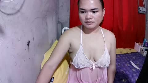 Flora Mae online show from July 8, 5:33 am