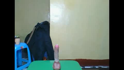 lusty_dude001 online show from December 21, 2:45 pm