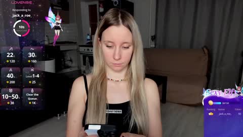 Snapshot of lusyagreenberg chatting on December 4, 4:54 pm LusyaGreenberg online show from December 4, 4:54 pm