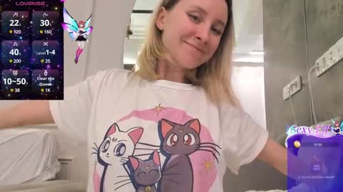 Snapshot of lusyagreenberg chatting on February 14, 6:51 pm LusyaGreenberg online show from February 14, 6:51 pm