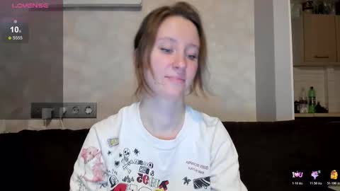 Snapshot of lusyagreenberg chatting on October 27, 5:46 pm LusyaGreenberg online show from October 27, 5:46 pm