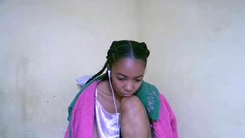 lutchia online show from September 16, 12:40 pm