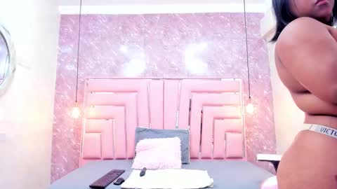 Luu  online show from April 25, 7:22 pm