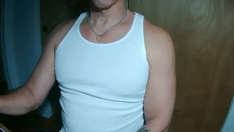 luvzjerkingoff online show from March 11, 2:21 am