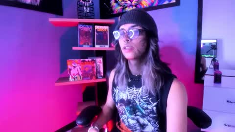 Luxiel 3 online show from December 4, 10:53 pm