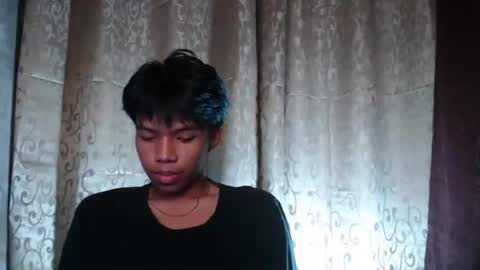 Snapshot of luxirfy_xx chatting on October 10, 6:47 pm luxirfy online show from October 10, 6:47 pm