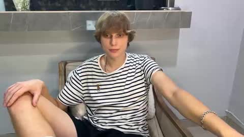 bobby online show from March 6, 6:07 pm