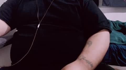 Snapshot of lvcifer_ chatting on February 5, 7:10 pm ayoo online show from February 5, 7:10 pm